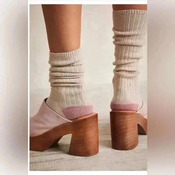 Free People suki clogs - Picture 3 of 3